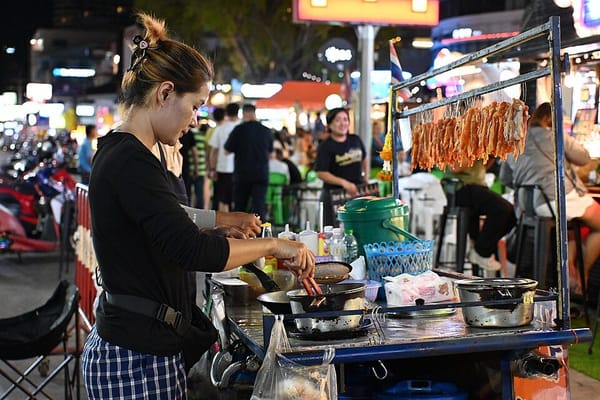 Cashless Night Markets: How Asia's Street Food Scene Went Digital Without Losing Its Chaos